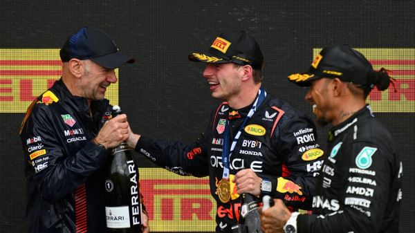 Питер Уиндзор: Red Bull Racing не сможет выигрывать без Ньюи и Ферстаппена