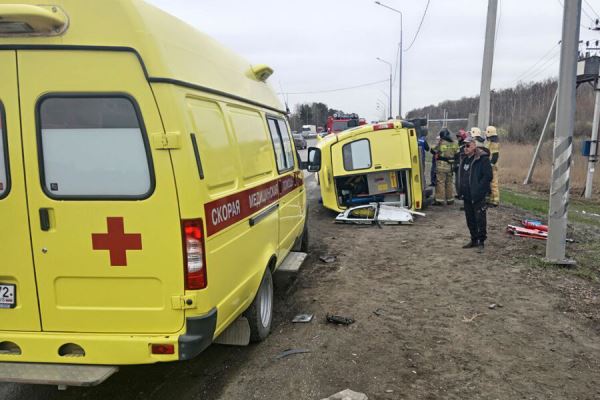 На трассе Екатеринбург — Тюмень пять человек пострадали в результате ДТП